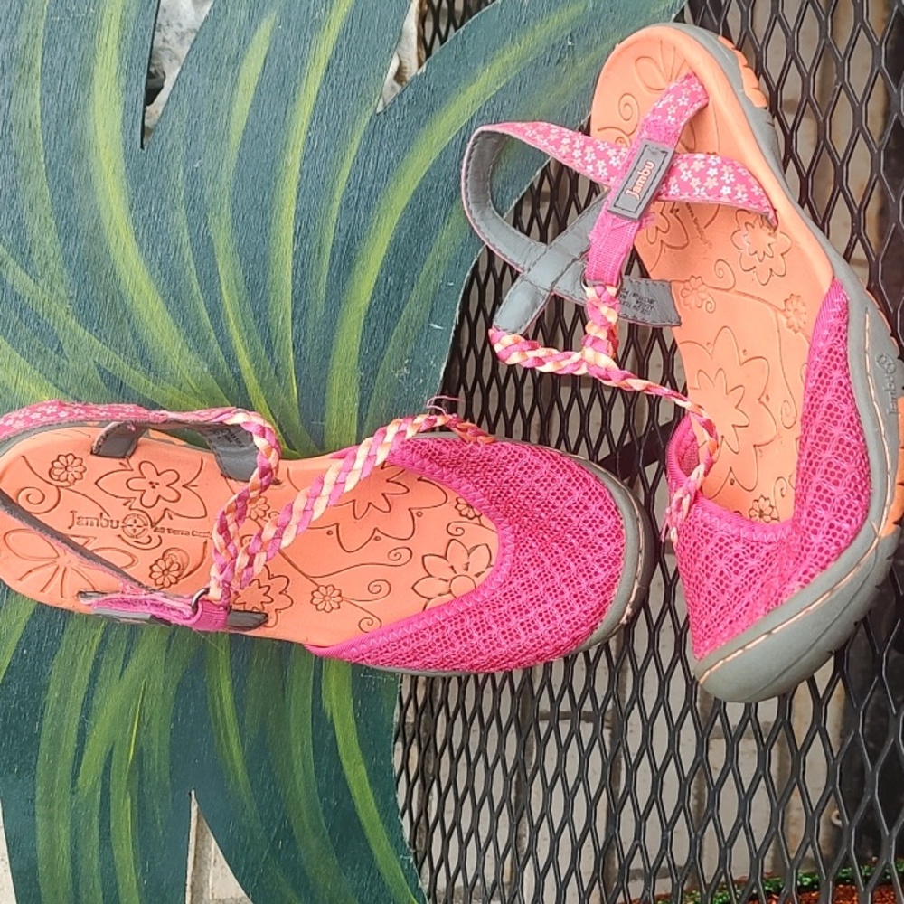 Jambu shoes